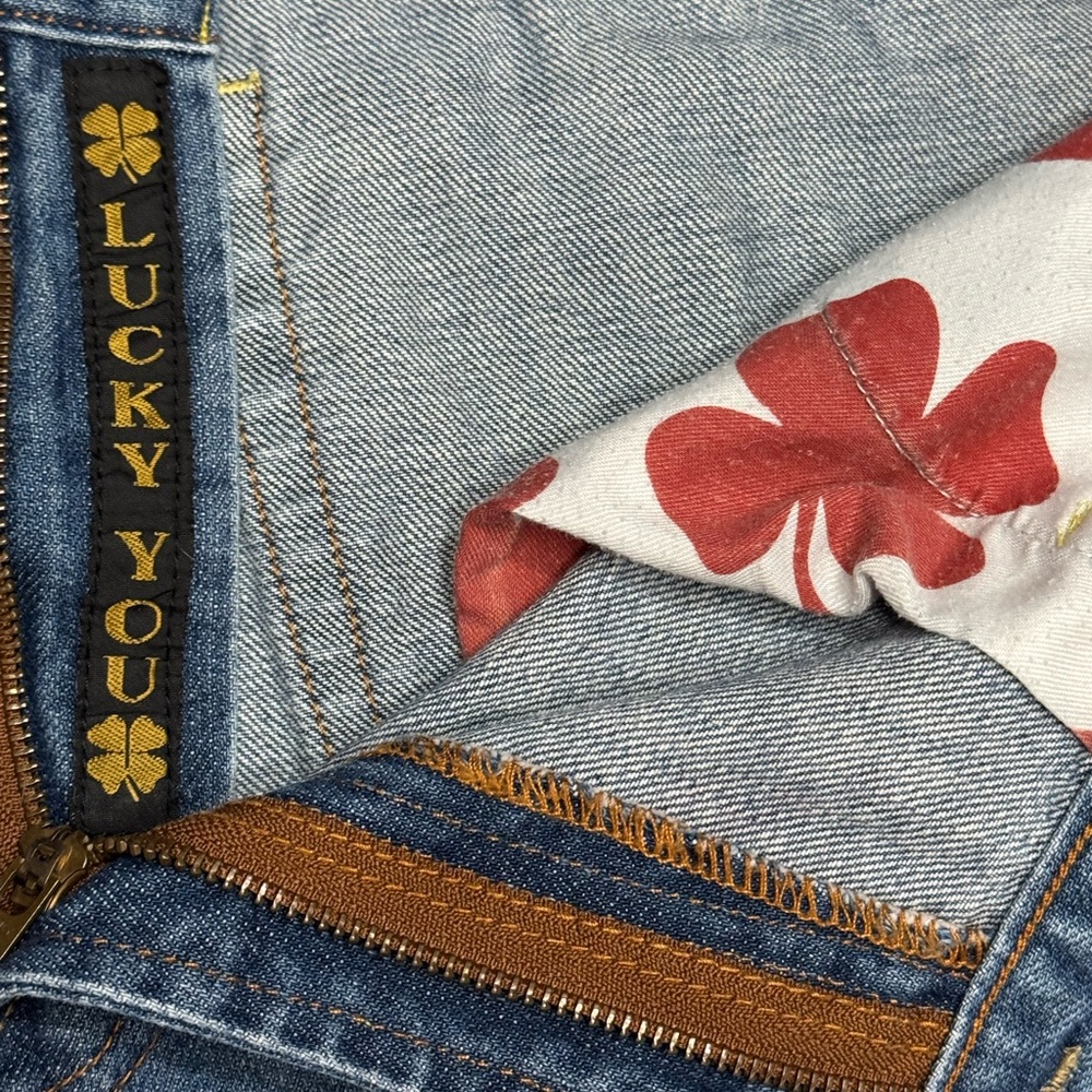 Lucky Brand Blue Denim Jeans